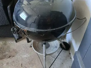 Weber 57 cm kuglegrill
