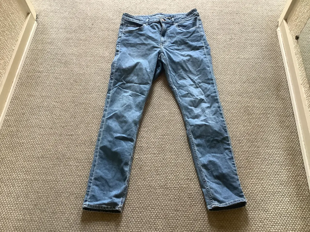 Billede 2 - Helt som nye & Denim cowboybukser str. 33 (40)