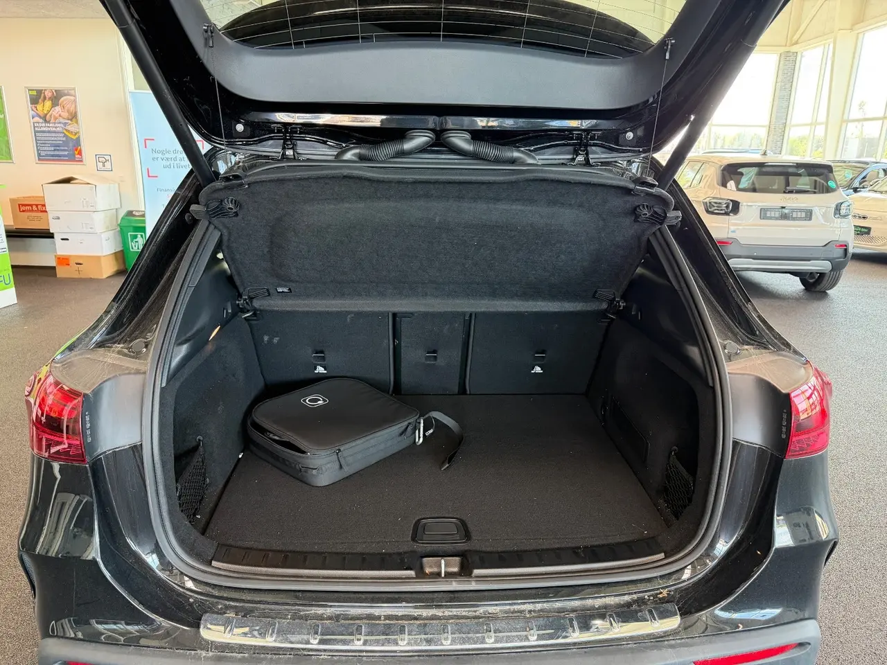 Billede 6 - Mercedes EQA250+ AMG Line