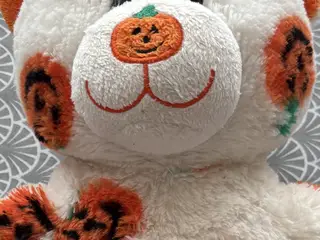 Build-a-Bear bamse med Halloween græskar mønster