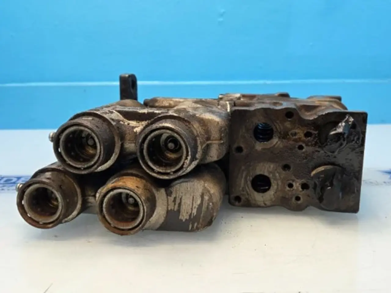 Billede 7 - Ford 8340 Styreventil 81864873