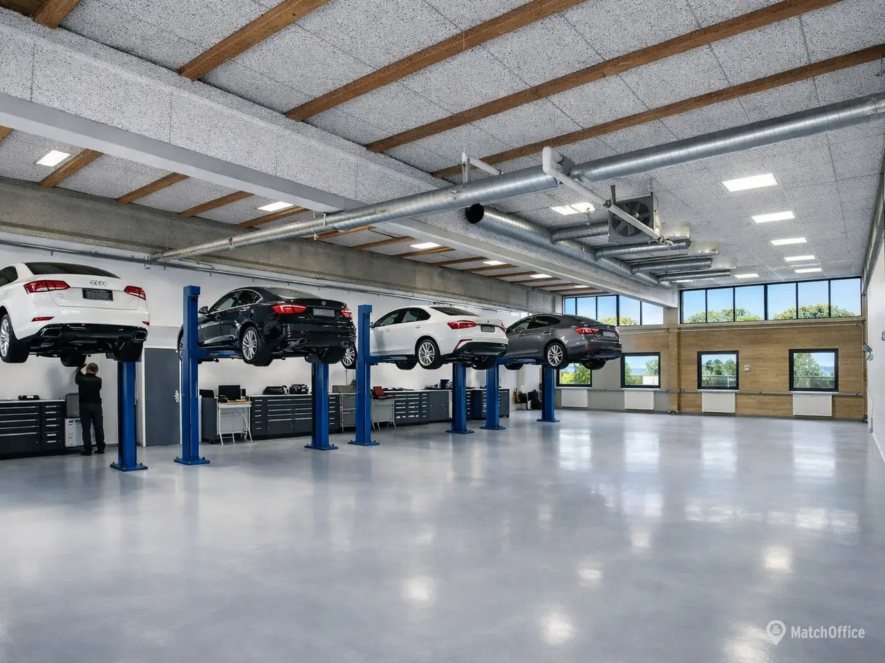 Billede 3 - Autoværksted / Værksted / Lager/ Produktion / Showroom – Med stor port 3 362-905 kvm