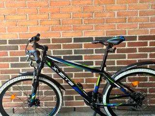 Næste ny cykel. Ikke brugt mange gange.