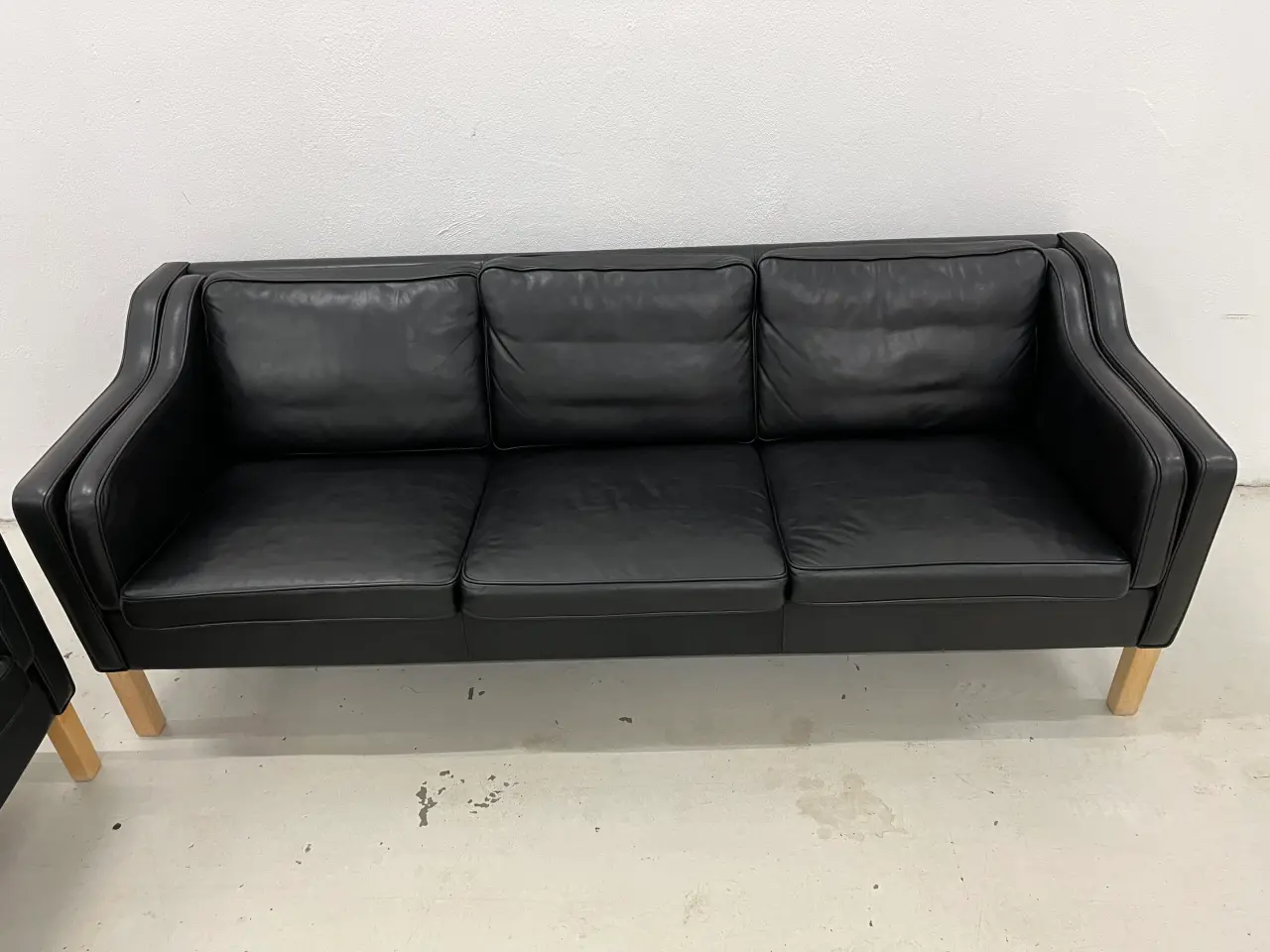 Billede 7 - Mogens Hansen MH195 2x3 Pers.Sofaer i sort premium