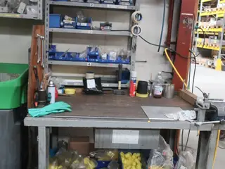Arbejdsbord med indhold