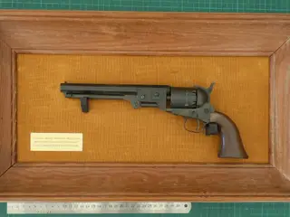 Colt 1851 Navy. Japansk model fra 1960erne.