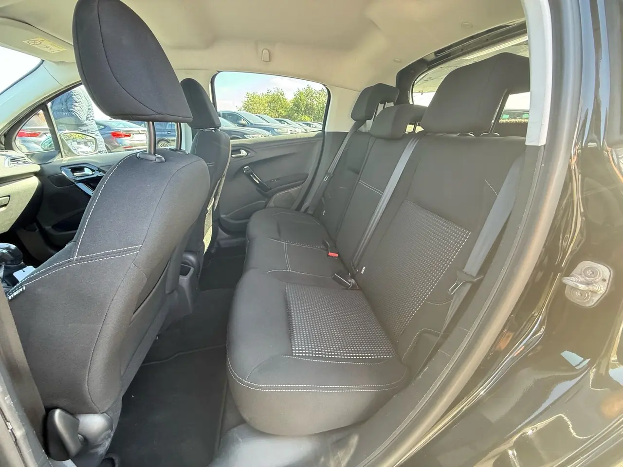 Billede 6 - Peugeot 208 1,6 BlueHDi Allure 100HK 5d