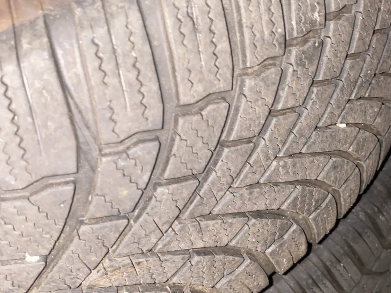 Billede 4 - Toyota Rav4 Vinteralu