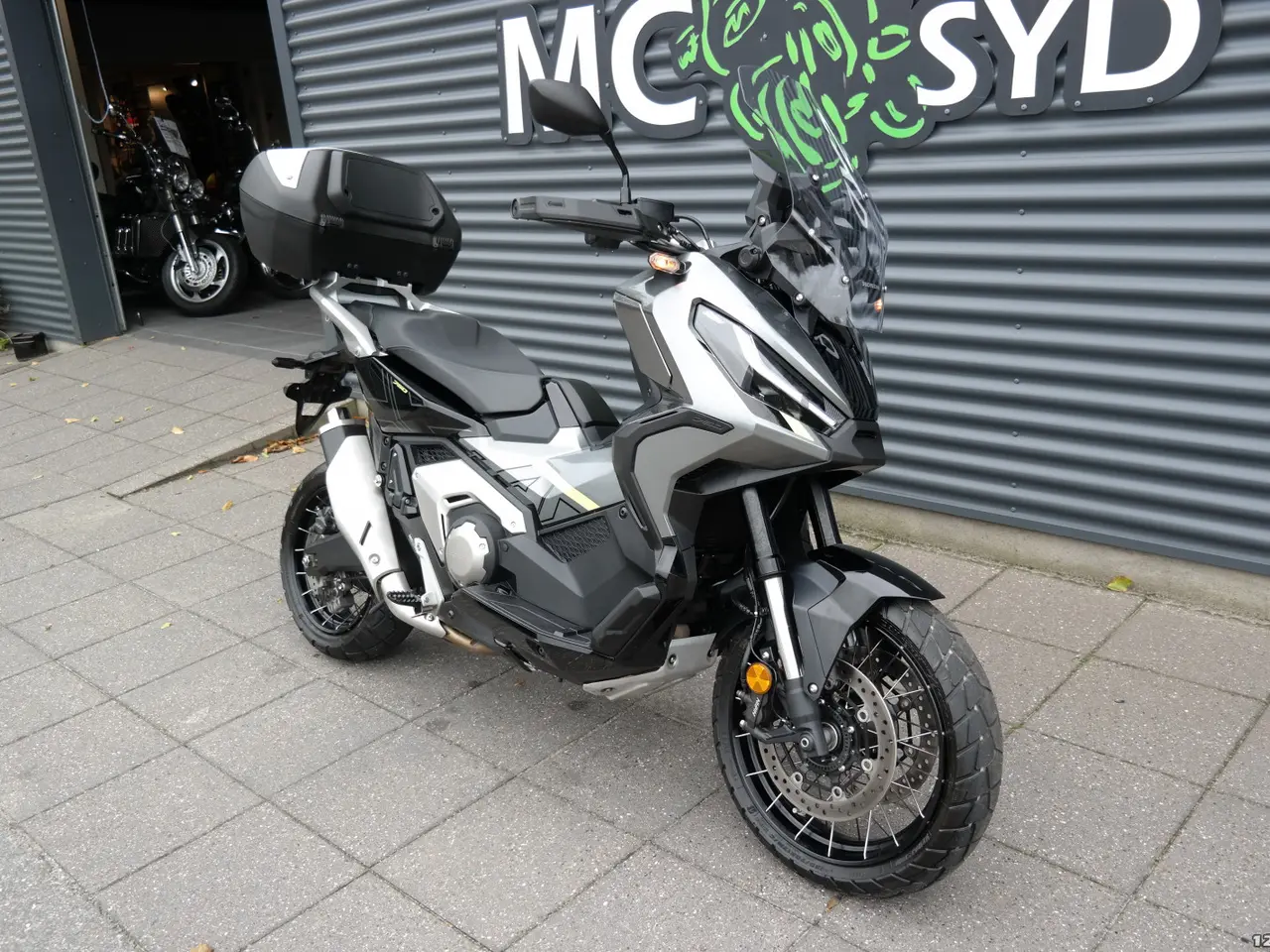 Billede 2 - Honda X-ADV MC-SYD BYTTER GERNE