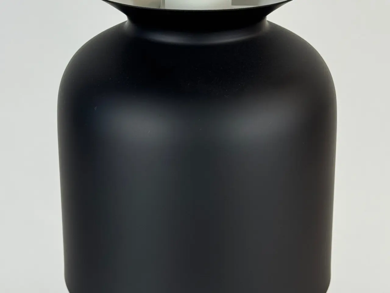 Billede 4 - GUBI Ronde Lampe – Sort H 24 cm