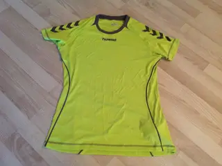 Løbe T-shirt  mrkt. Hummel
