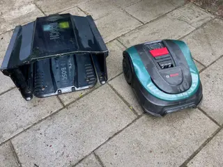 Bosch Indego S500+ robotplæneklipper