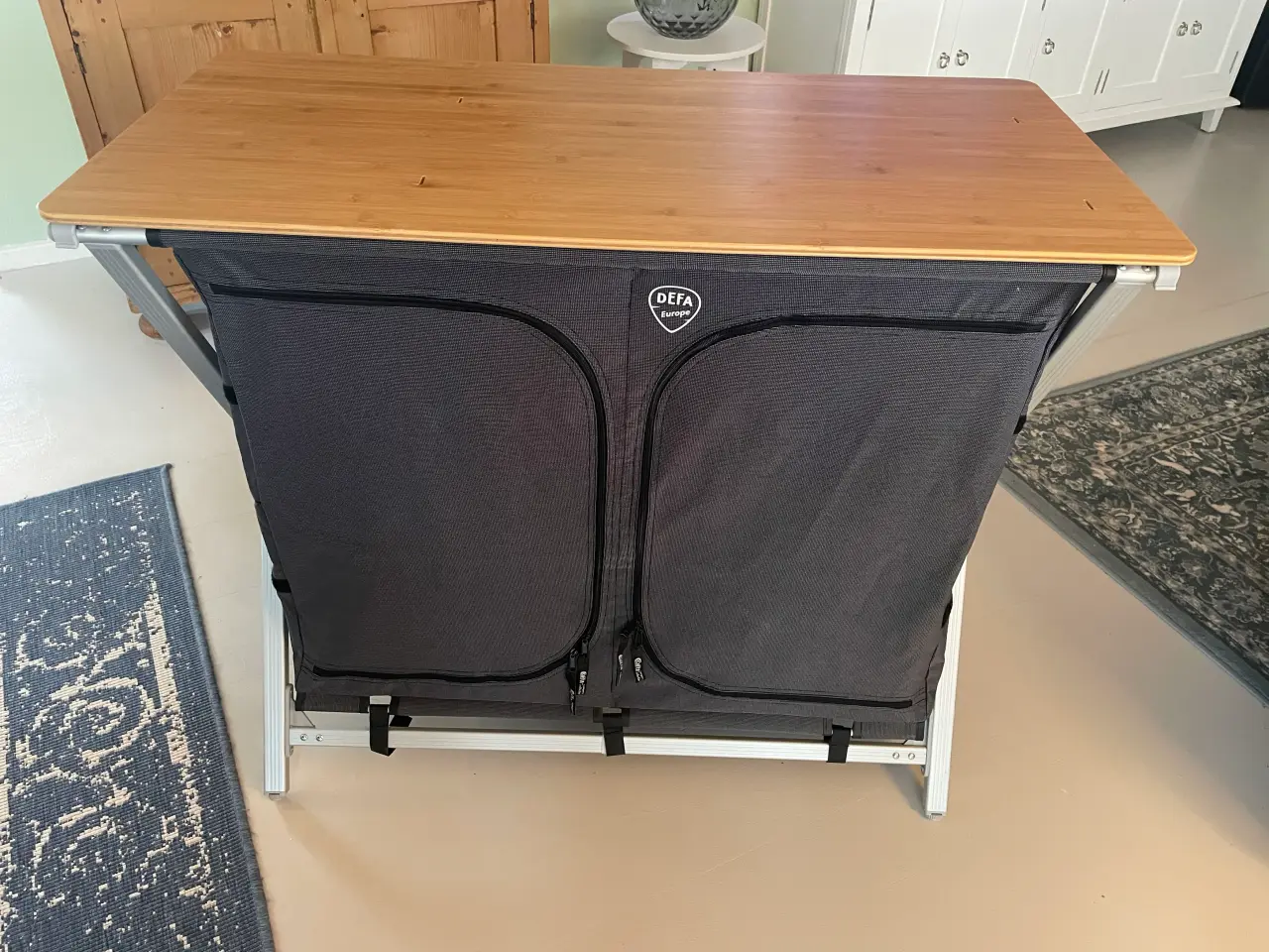 Billede 2 - Campingudstyr-Easy Camp køkkenbord