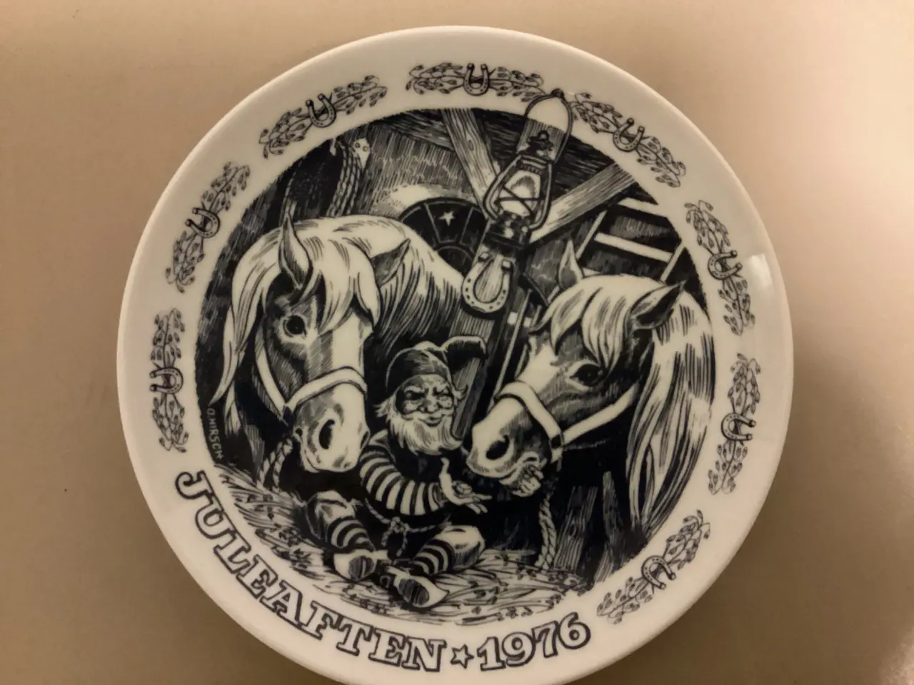Billede 5 - 9 stk. Svane juleplatter håndlavede i Danmark