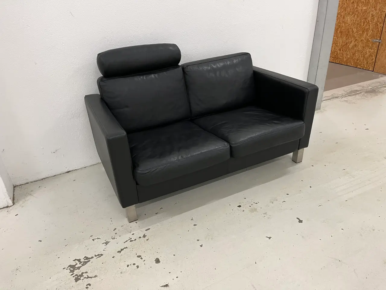 Billede 4 - Mogens Hansen MH321 2 Pers.Sofa i sort premium .