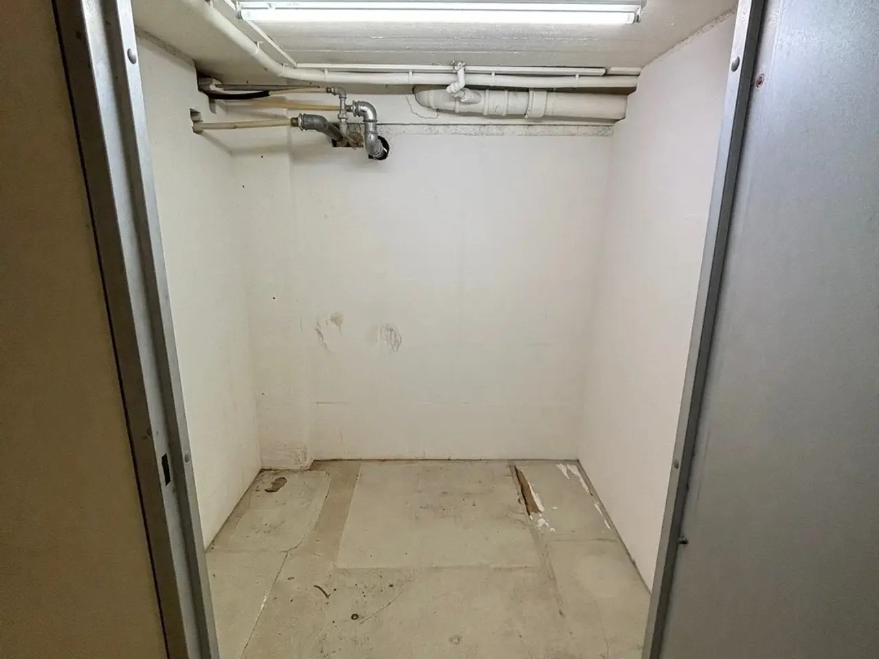 Billede 1 - lagerlokale i Vanløse. Skalbakken 17. 4 m2.