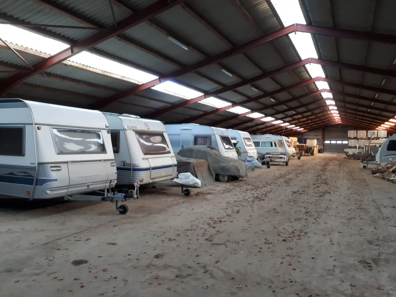 Billede 1 - Vinteropbevaring campingvogne, både biler, autocam