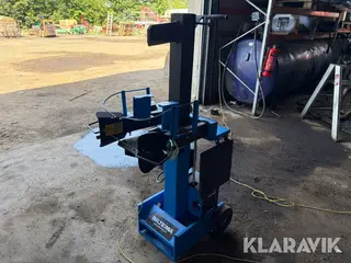 Brændekløver Biltema Log splitter 8t
