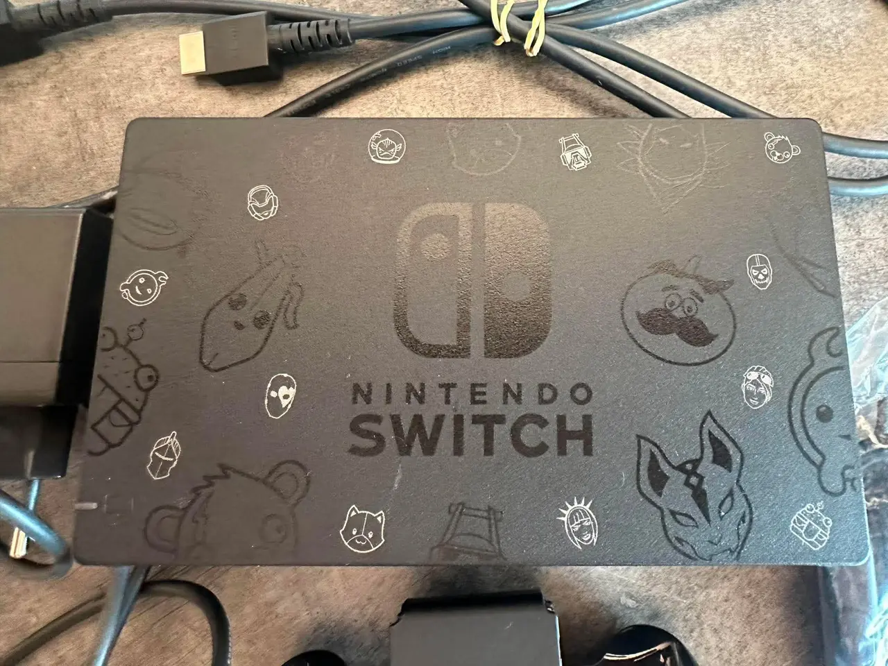 Billede 8 - Nintendo Switch Fortnite Special Edition med spil
