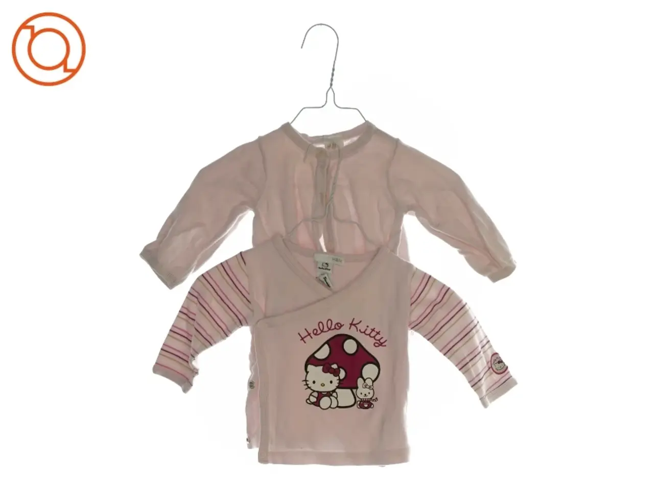 Billede 1 - Bluser (2 stk) fra H&M  (str. 62)