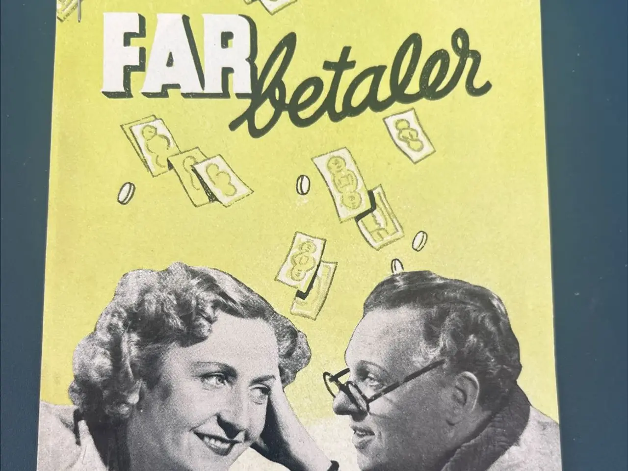 Billede 1 - Far betaler