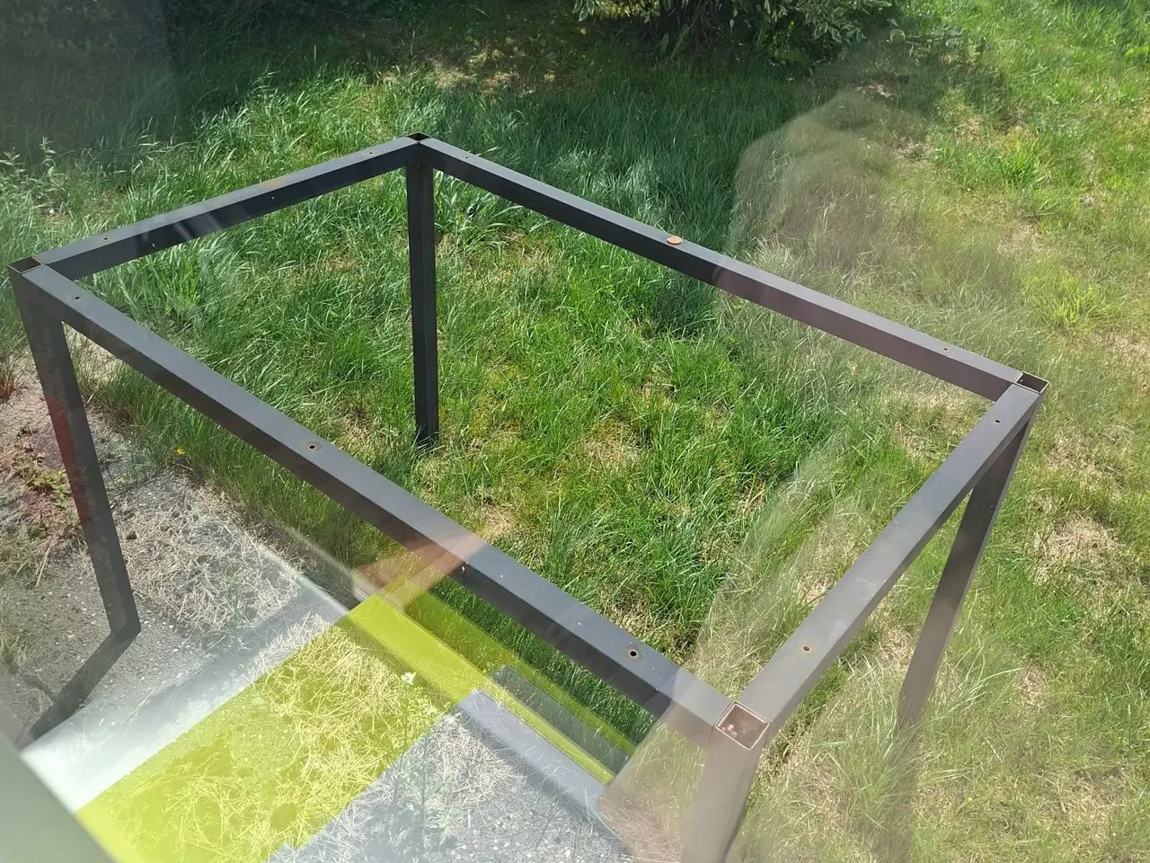 Billede 2 - Sort bord glas plade med bord stel