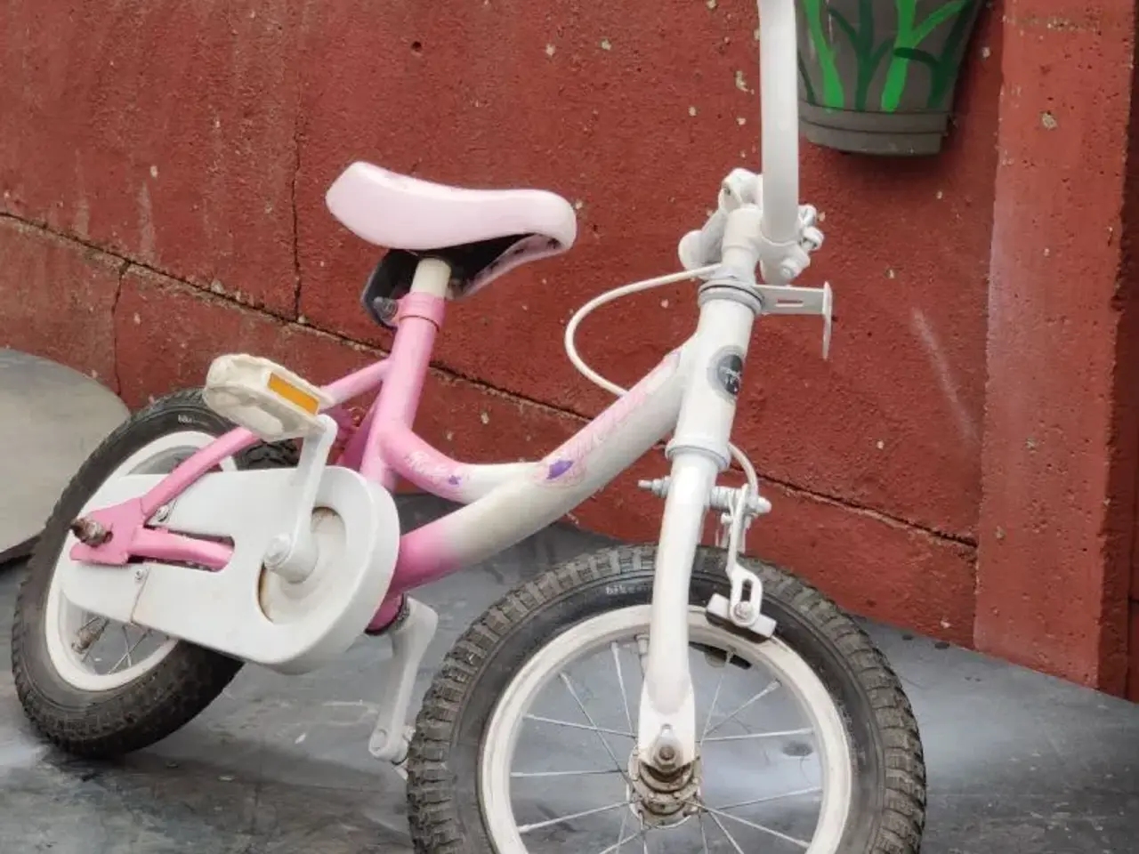 Billede 1 - Børnecykel ROCKY