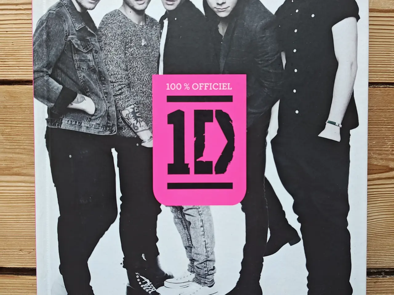 Billede 1 - One Direction Where we are BOG