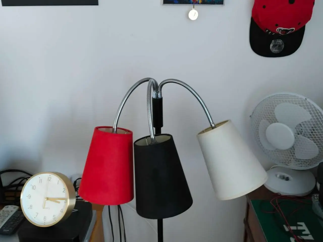 Billede 1 - nielsen light gulvlamper 3 farvet