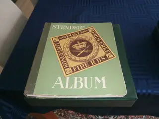 Stender Frimærker Album