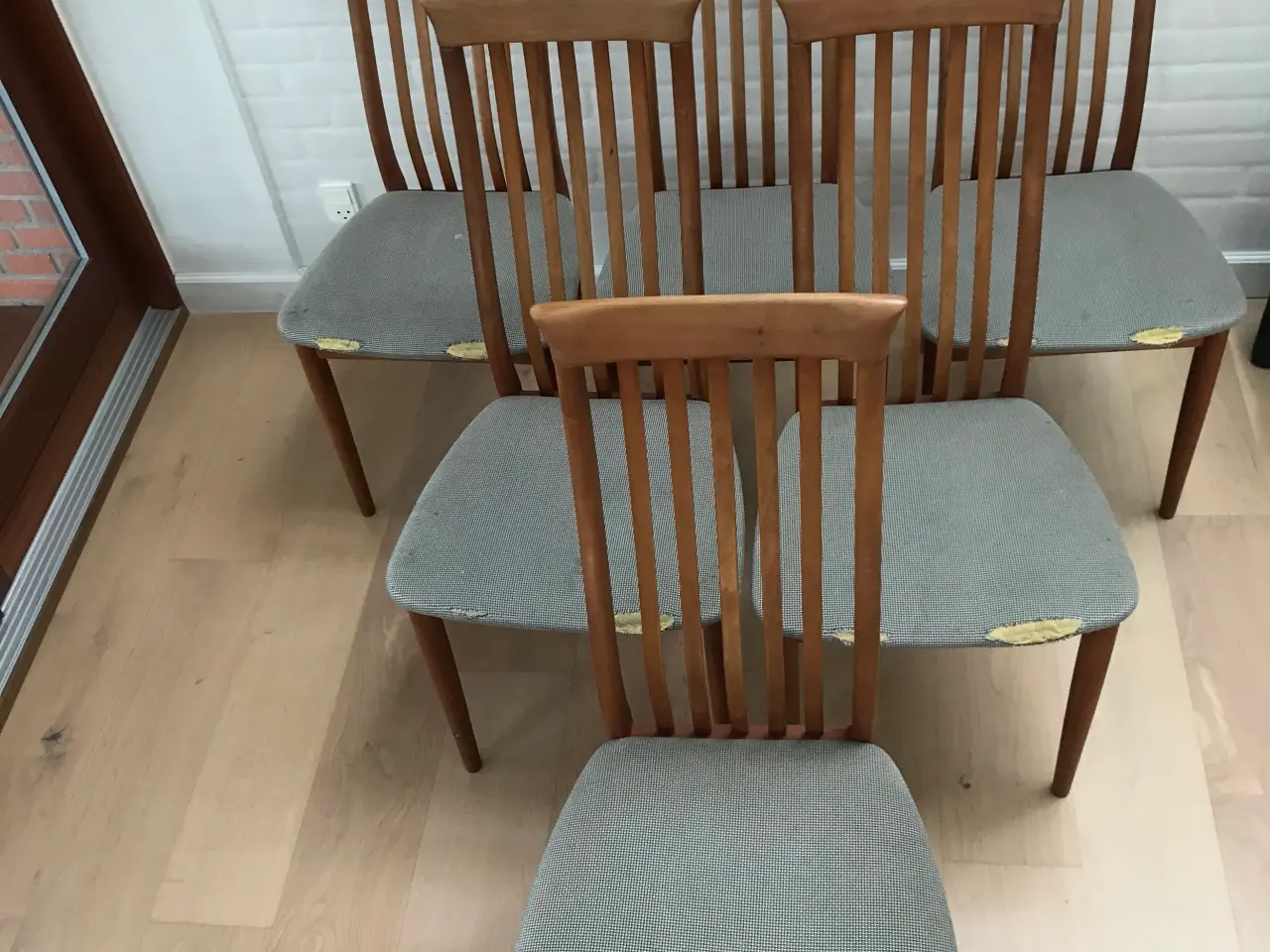 Billede 2 - Elegante spisebordstole, 6 stk