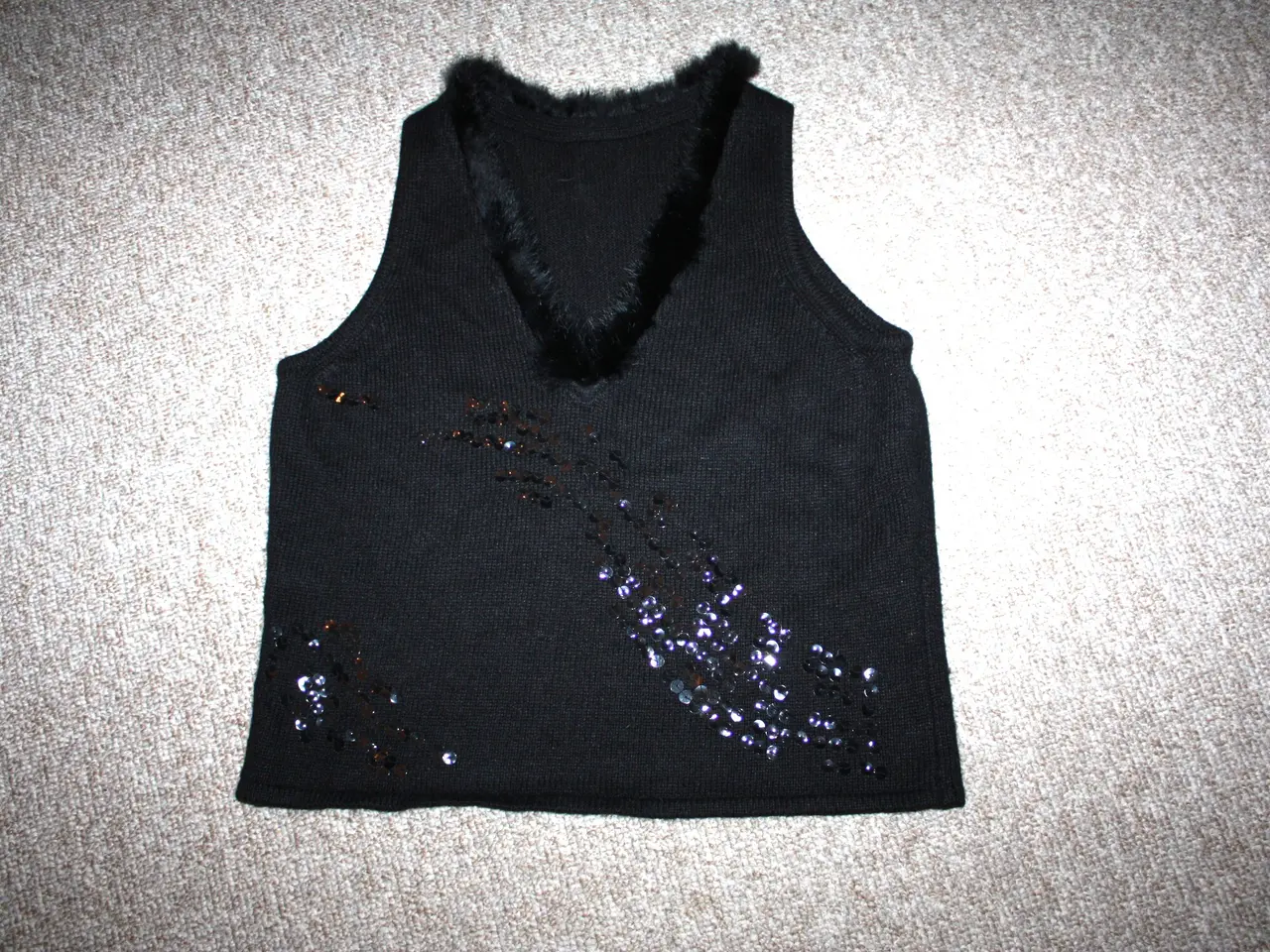 Billede 1 - Vest med pels str. 36