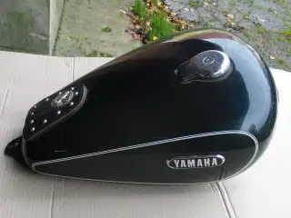 Virago 1100 tank