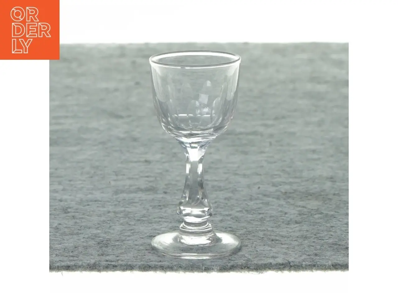 Billede 1 - Glas (str. 8 x 4 cm)