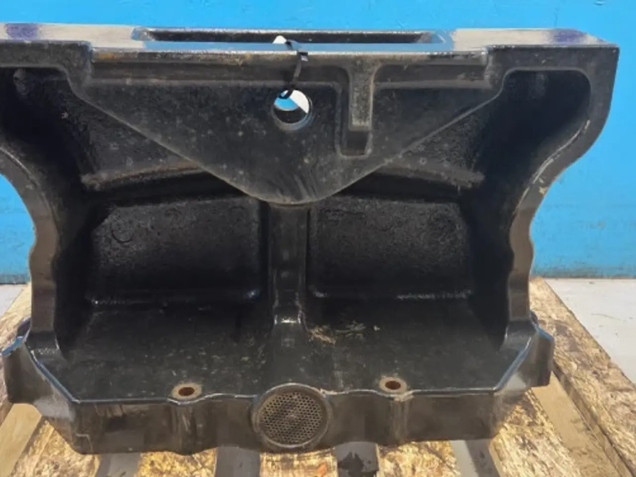 Billede 3 - Case Farmall 115C Frontvægt Holder 84313805