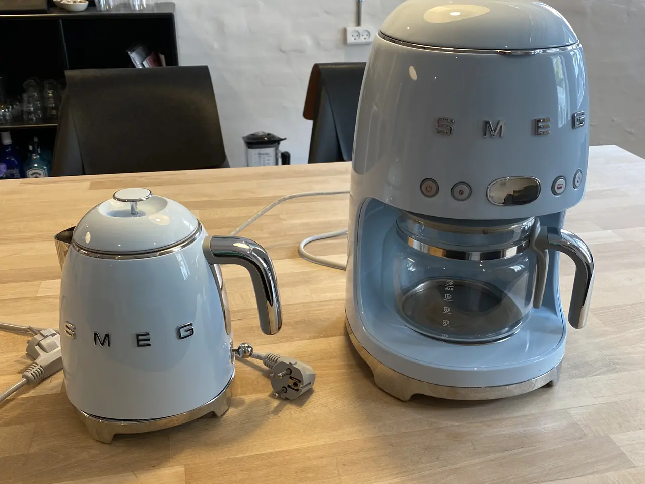 Billede 7 - Smeg elkedel og kaffemaskine 
