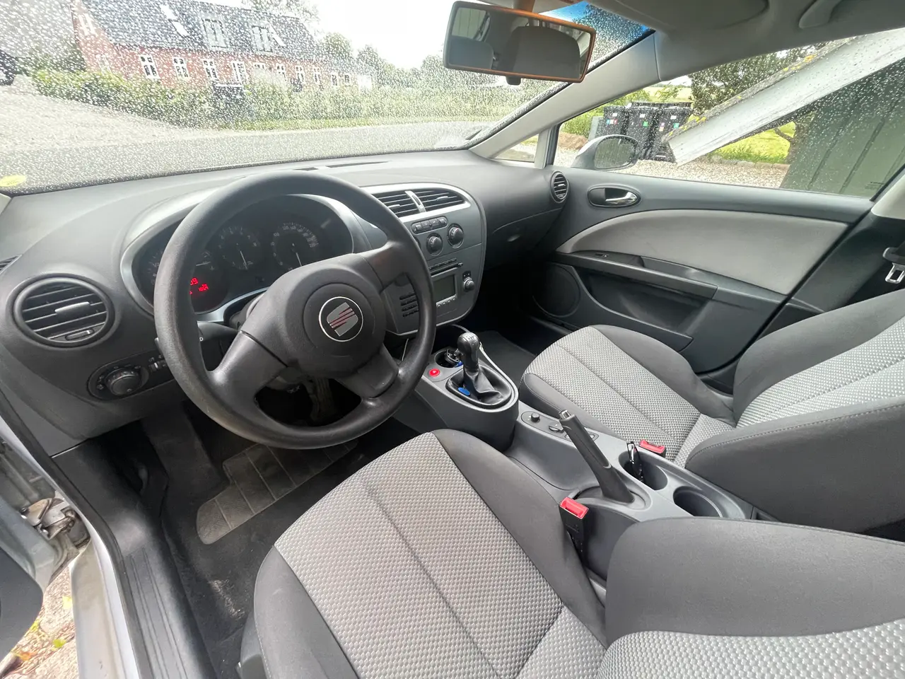 Billede 6 - Seat Leon 1.6 benzin – 102 hk – kun 136.000 km