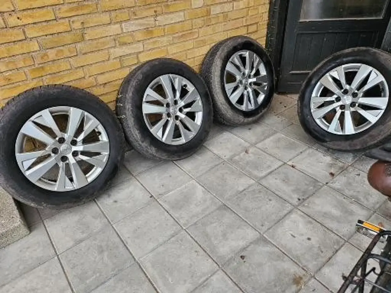 Billede 1 - Peugeot 3008 Fælge med vinterdæk