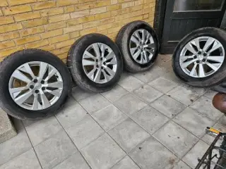 Peugeot 3008 Fælge med vinterdæk