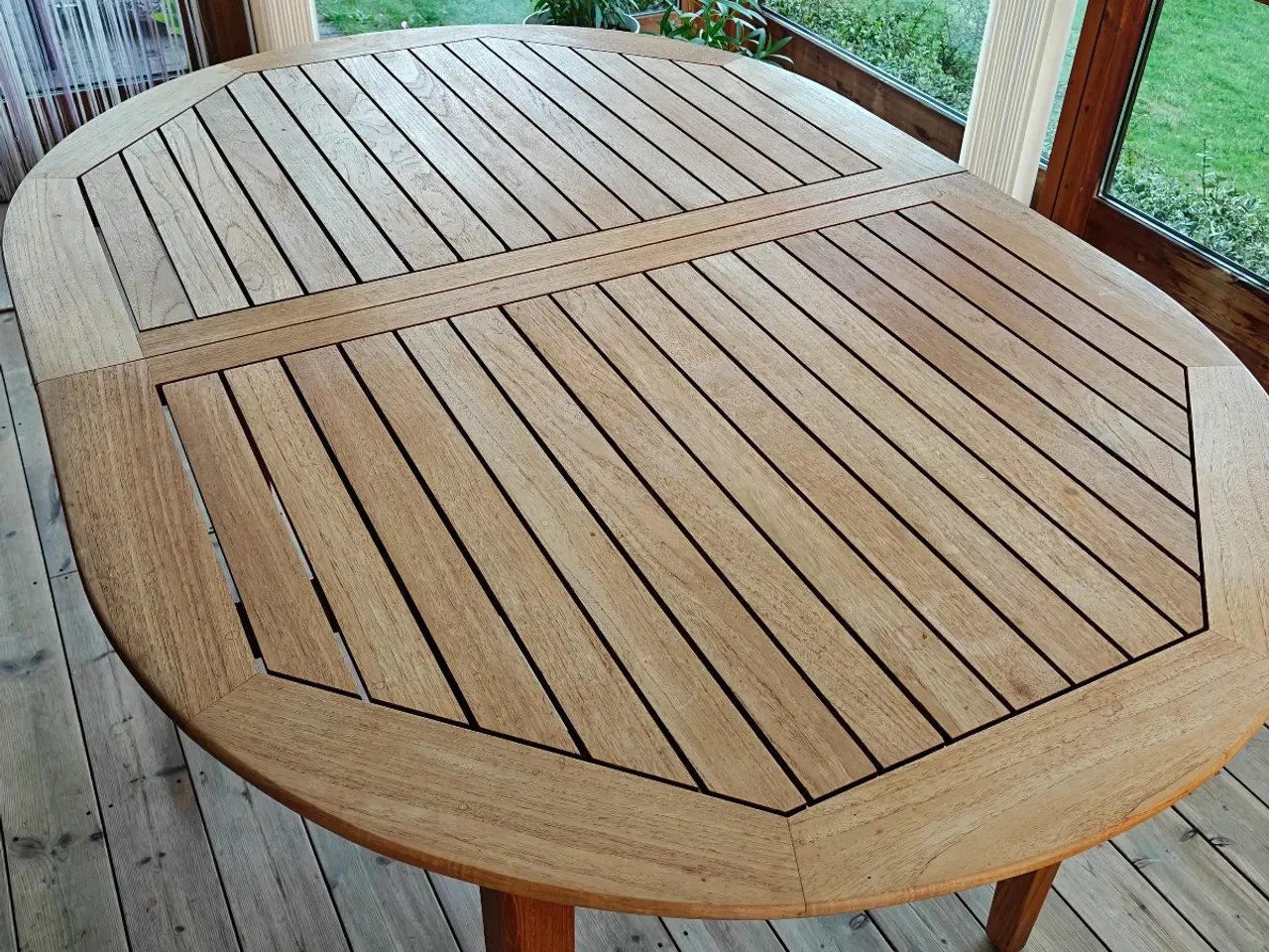 Billede 1 - Havebord i Teak