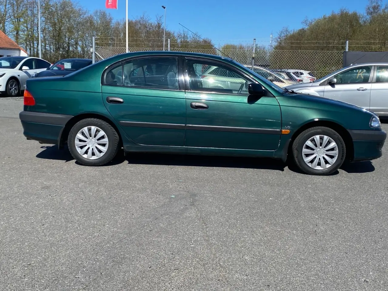 Billede 5 - Toyota Avensis 1,8 Linea Terra 110HK