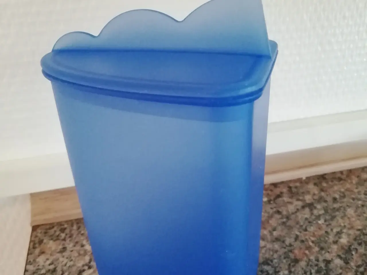 Billede 1 - beholder, Tupperware
