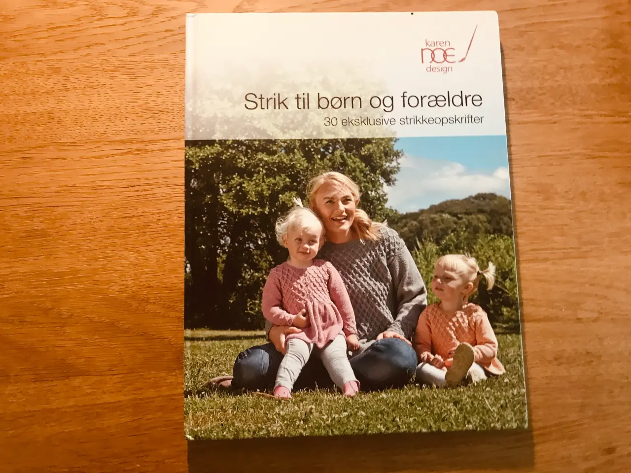 Billede 1 - Strik til børn og forældre - Karen Noe design