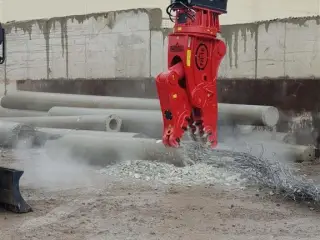 CMB FH16 Betonsaks / Smasher