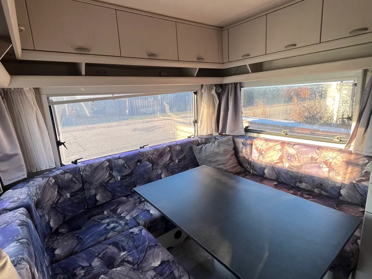 Billede 11 - Godt udstyret og velholdt Hobby Campingvogn