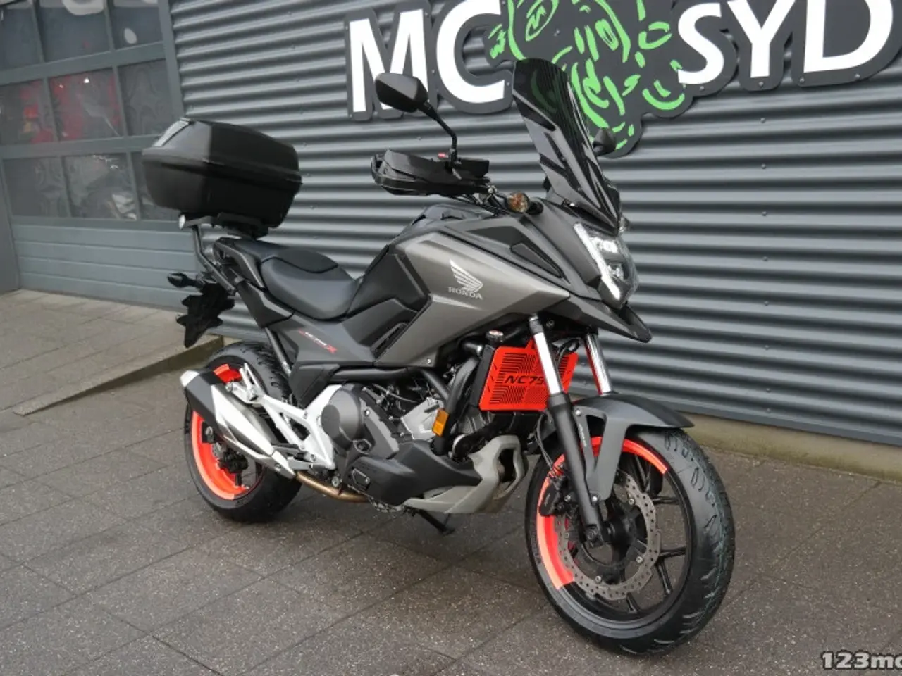 Billede 2 - Honda NC 750 XD MC-SYD BYTTER GERNE