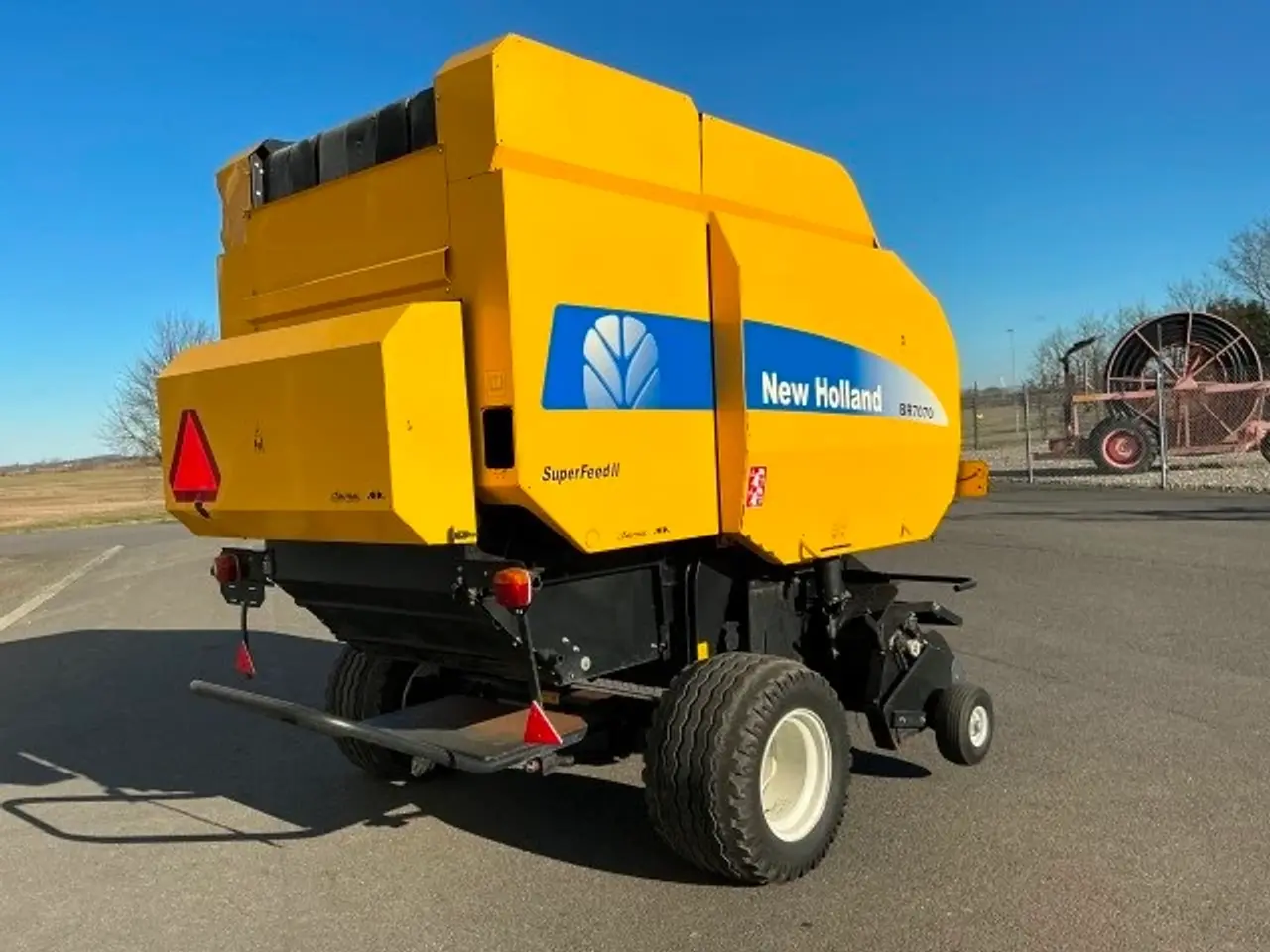 Billede 1 - New Holland BR7070