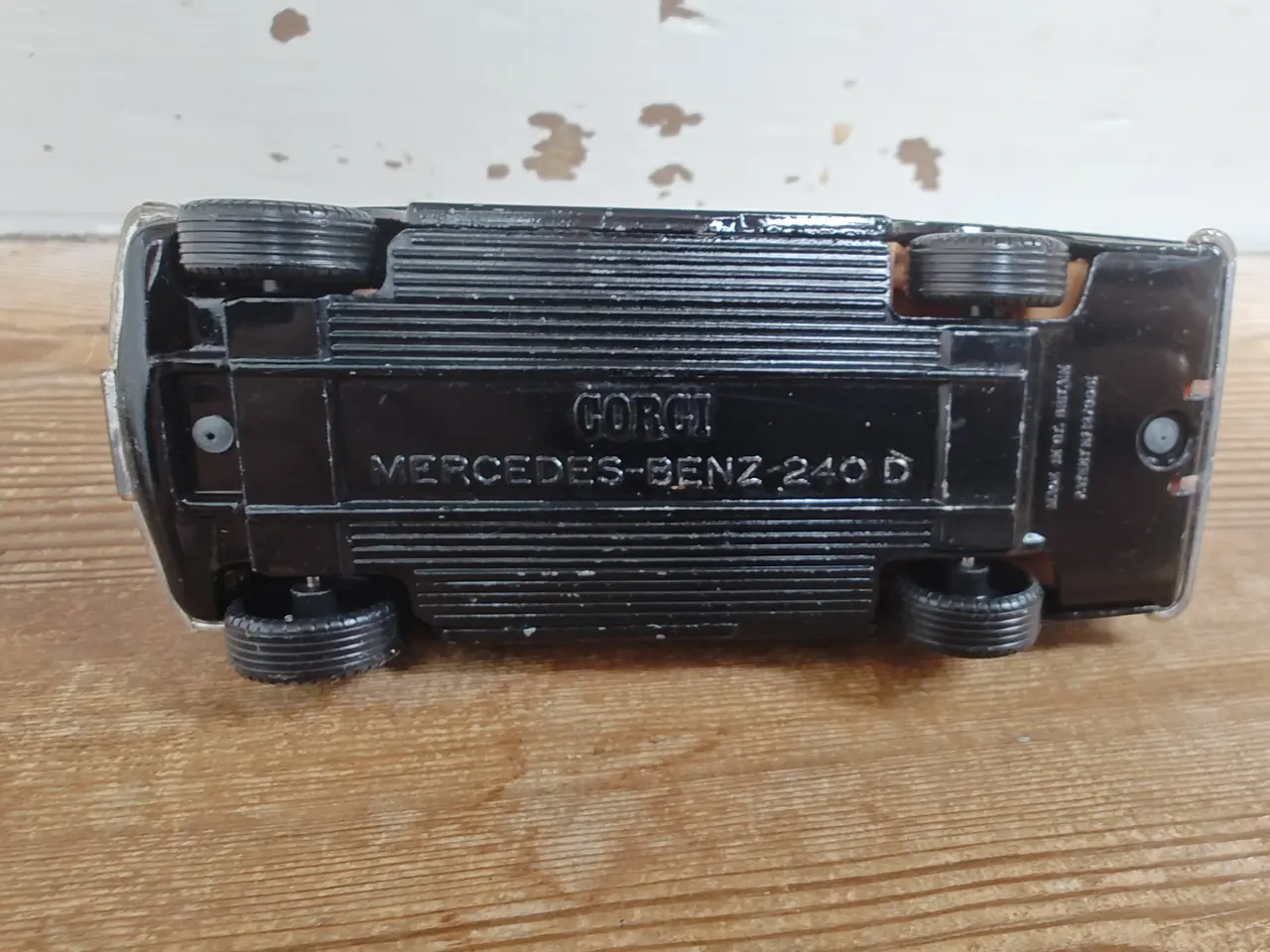 Billede 5 - Mercedes Benz 240 D Sort Taxi - Corgi