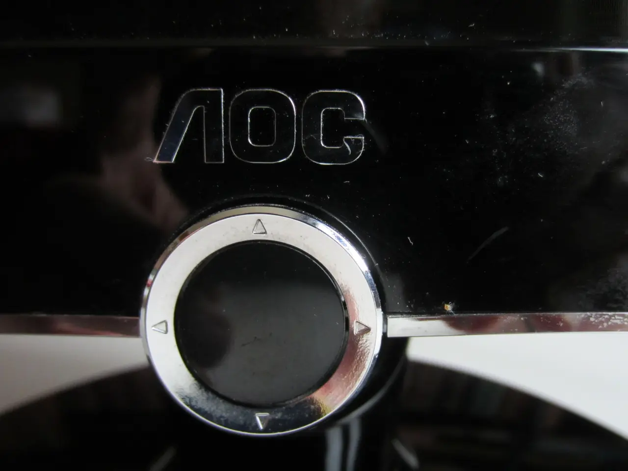 Billede 2 - AOC Rivio 2230Fm 22” widescreen LCD skærm med