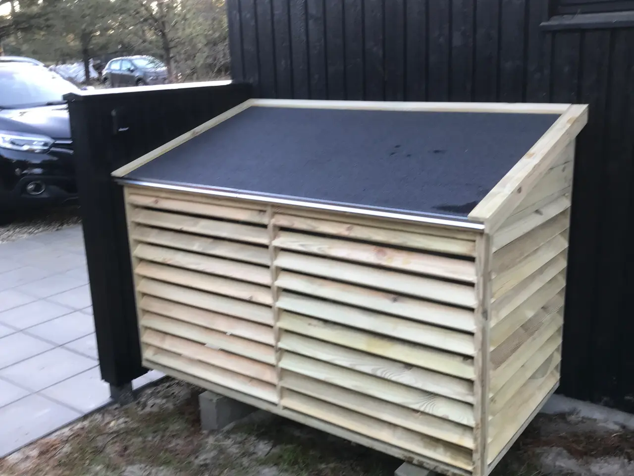 Billede 2 - Varmepumpeafskærmning